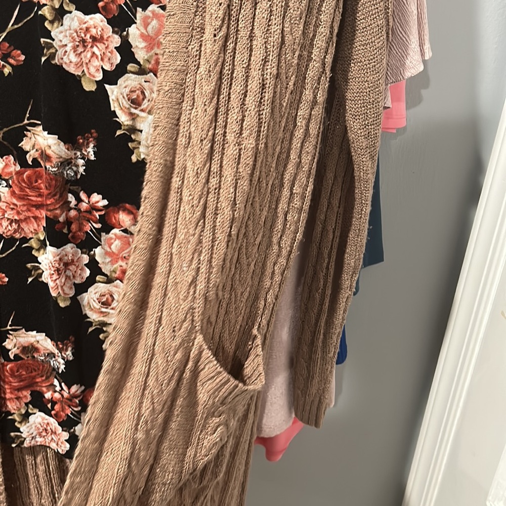 Torrid Long knit sweater/duster only (tshirt for reference) - Picture 3 of 4